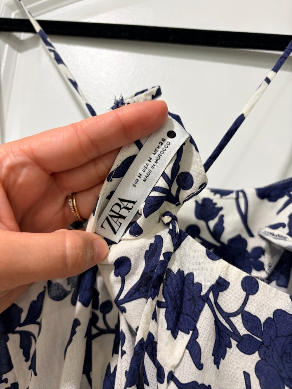 Zara 100% Cotton Floral Dress - Picture 10 of 11